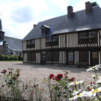 La mairie de la commune nouvelle des Monts du Roumois